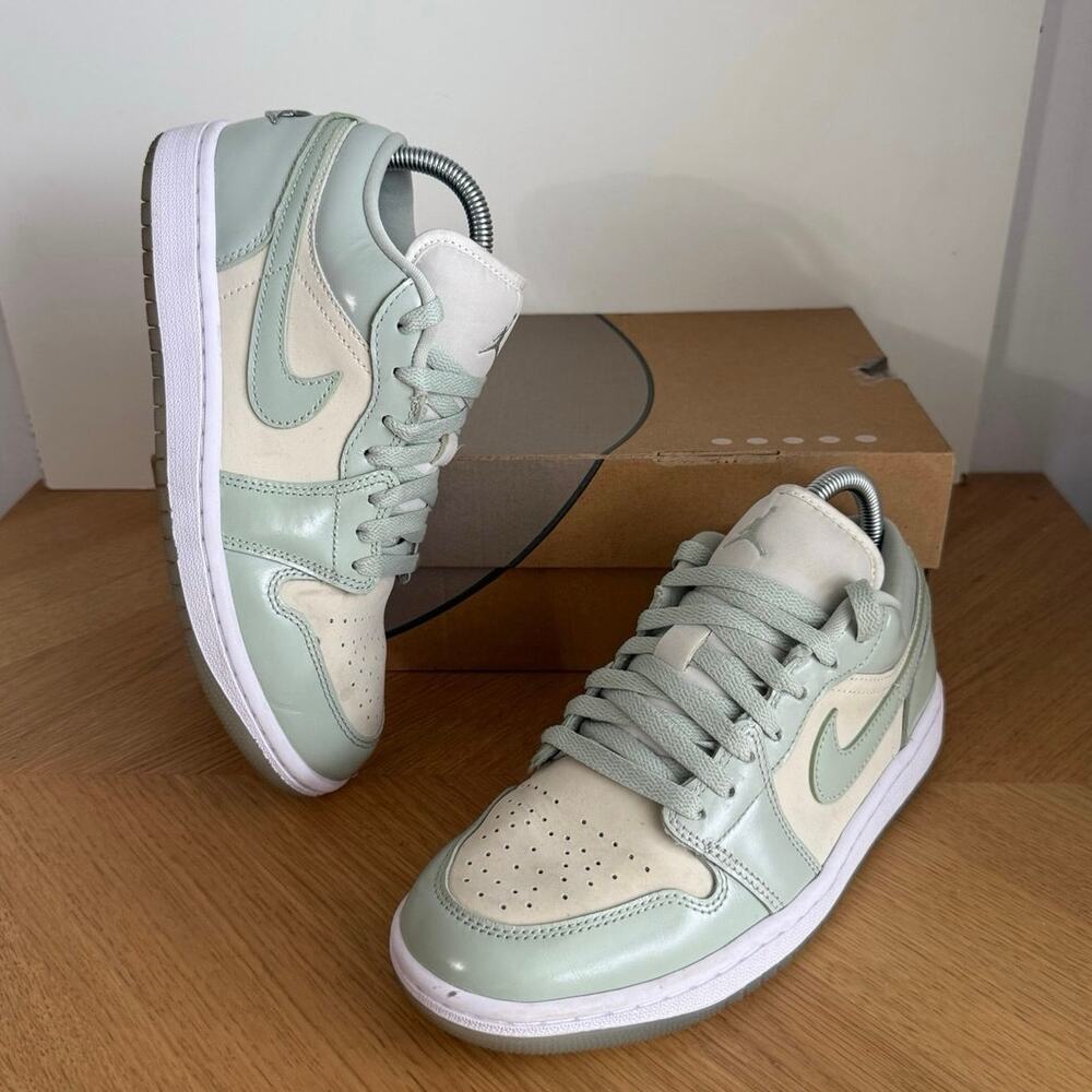Nike Air Jordan 1 Low SE Sail/Seafoam Women Sneakers- SZ 8